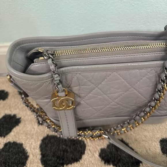 CHANEL  Gabrielle Small hobo - Picture 2 of 6